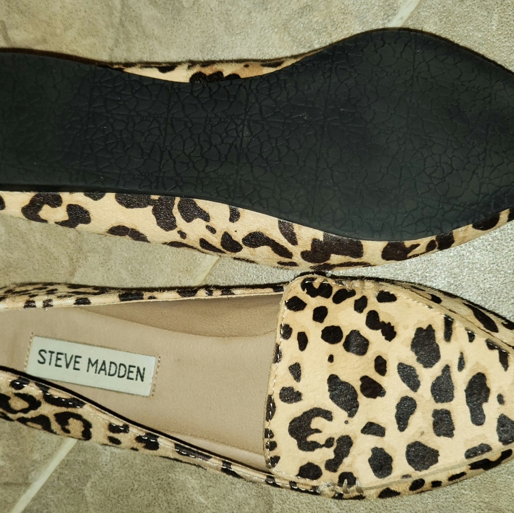 Shoes - Picture 5 of 6